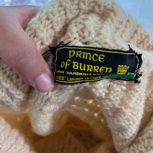 Cream 100% Wool Handknit Irish Fisherman Cardigan Sweater Wmns OS - Picture 9 of 10